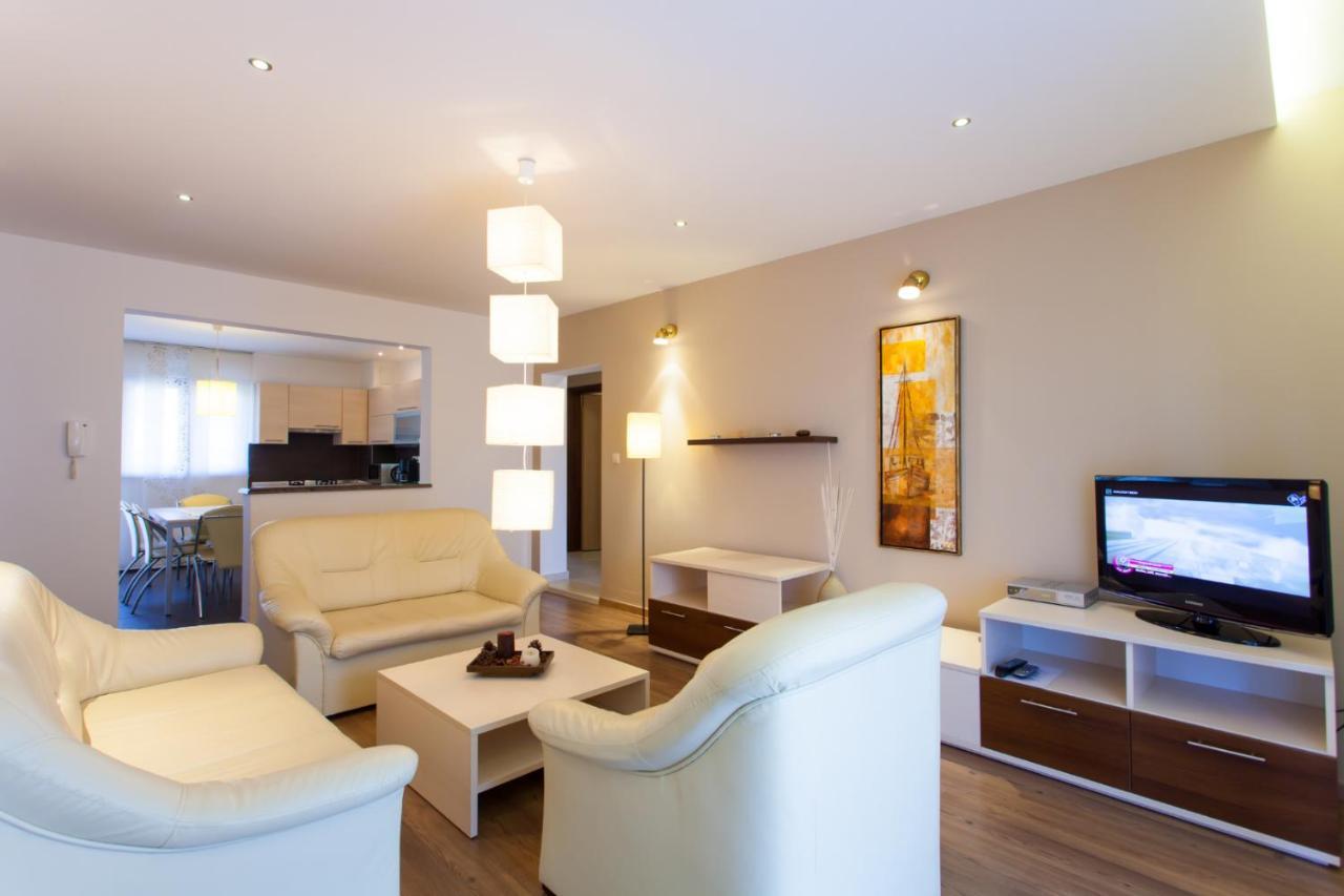 פורץ Apartments Banic מראה חיצוני תמונה